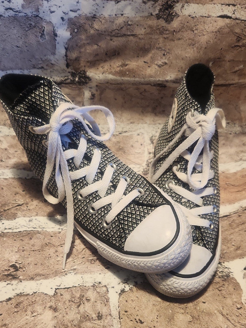 Converse Kids High-Top Sneakers in Black & White